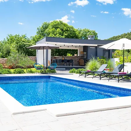 House Adriano Villa Vrsine