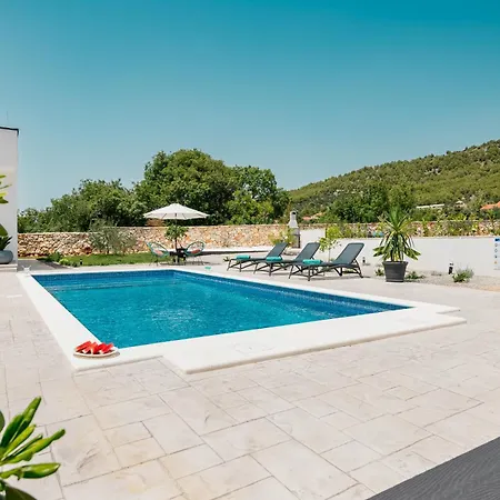 House Adriano Villa Vrsine