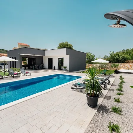 House Adriano