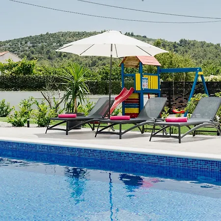 House Adriano * Vrsine
