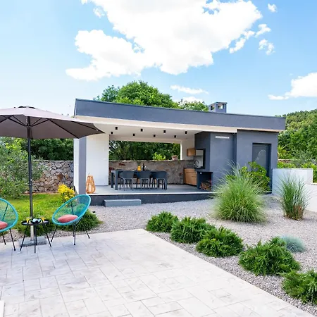 House Adriano * Vrsine